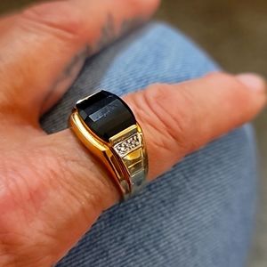 Black onyx 10k men's ring both size  10.5-10.75. Sapphire men's ring 10k